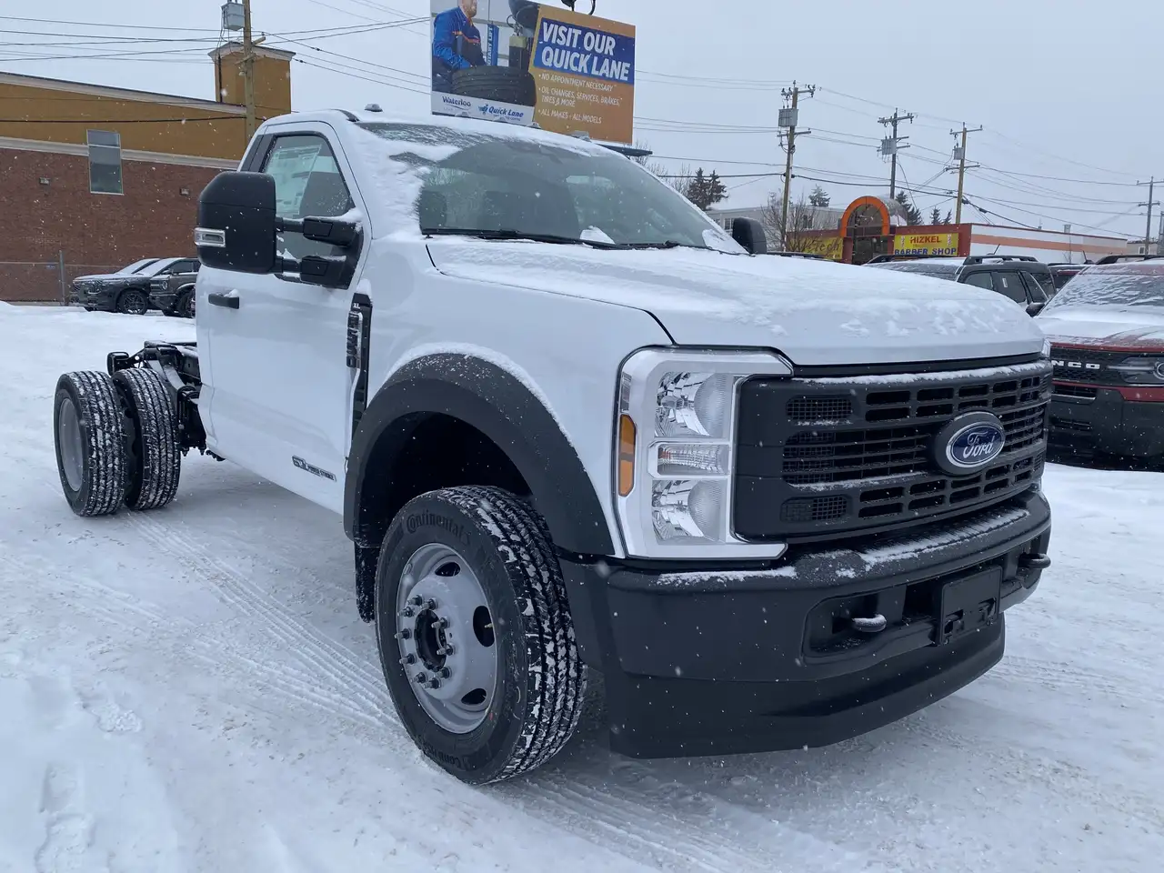 Ford F-550 Super Duty снимка Ford F-550 Super Duty