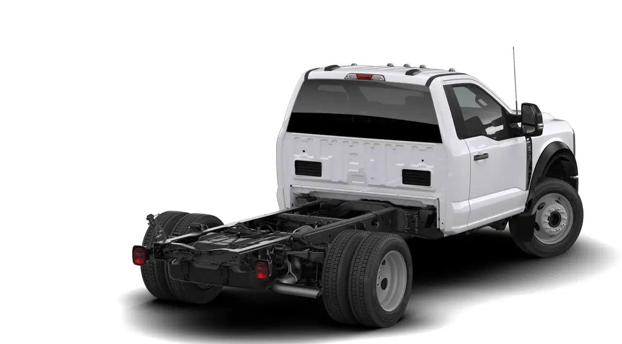 Ford F-550 Super Duty снимка Ford F-550 Super Duty