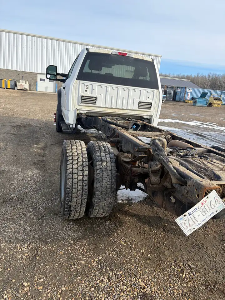Ford F 550 снимка Ford F 550