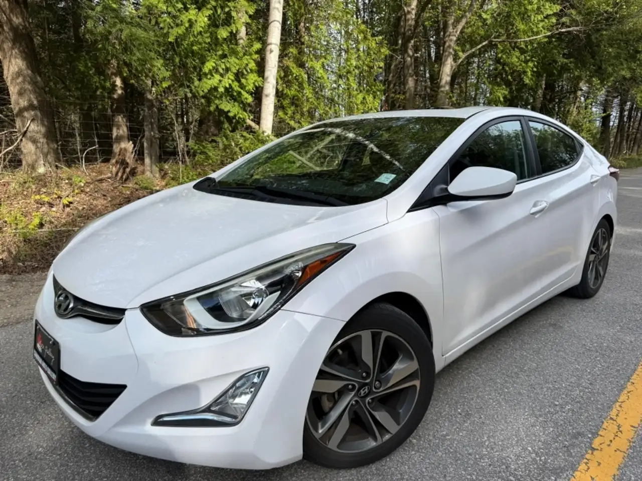 Hyundai ELANTRA снимка Hyundai ELANTRA