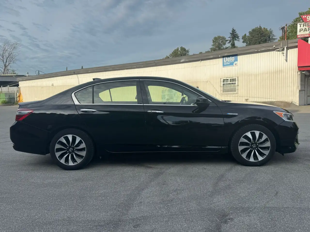 Honda Accord photo Honda Accord