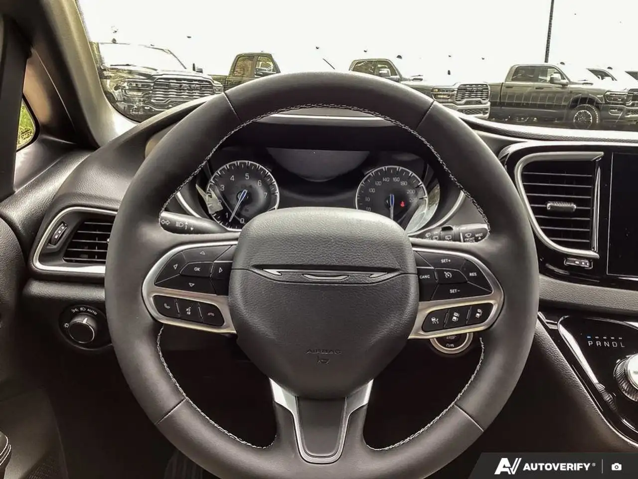 Chrysler Grand Caravan fotografie Chrysler Grand Caravan