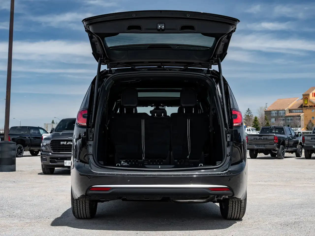 Chrysler Pacifica fotografie Chrysler Pacifica