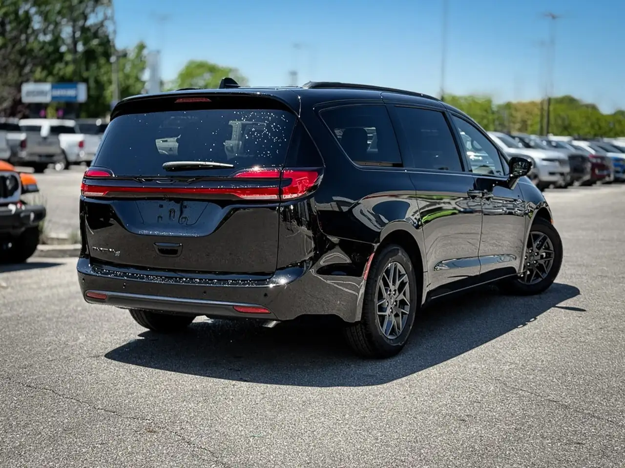 2027 Chrysler Pacifica
