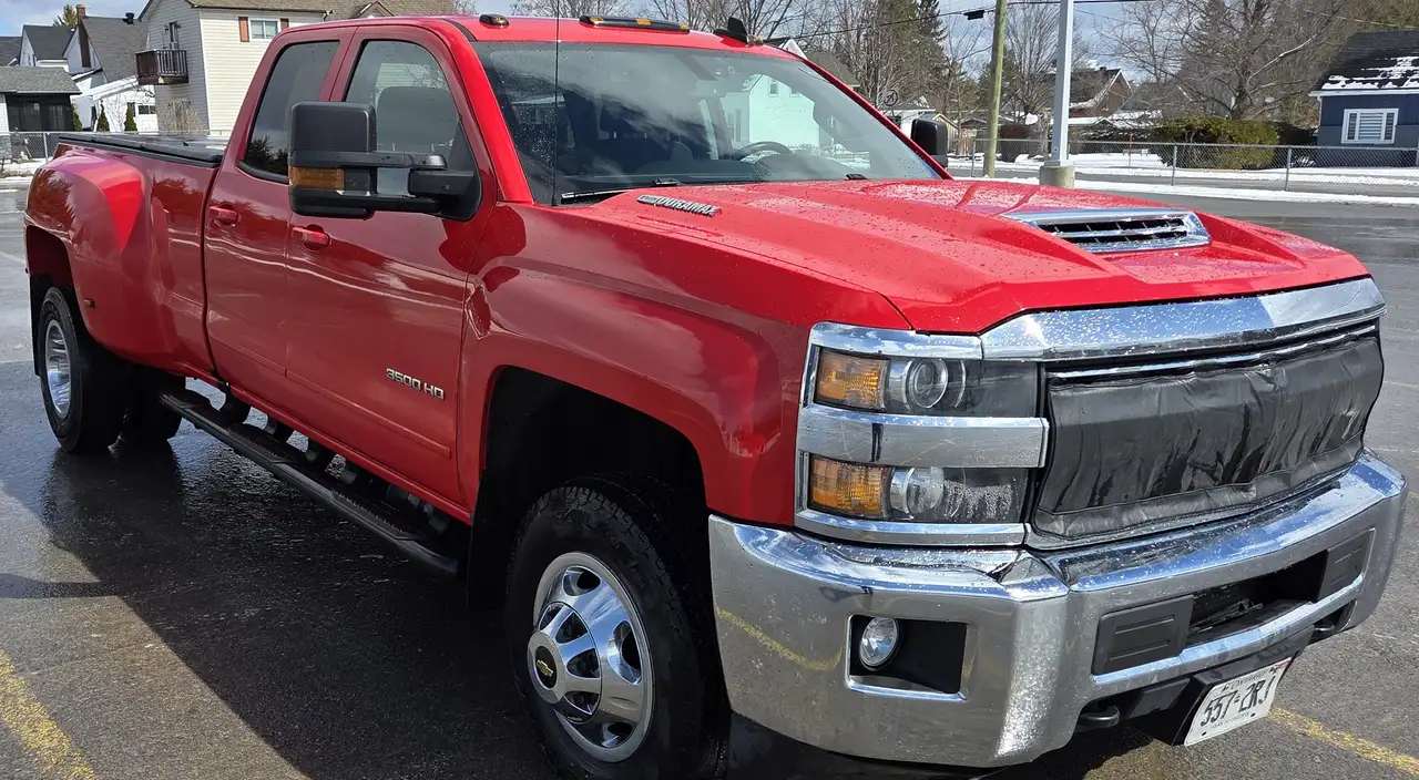 Chevrolet Silverado 3500 снимка Chevrolet Silverado 3500