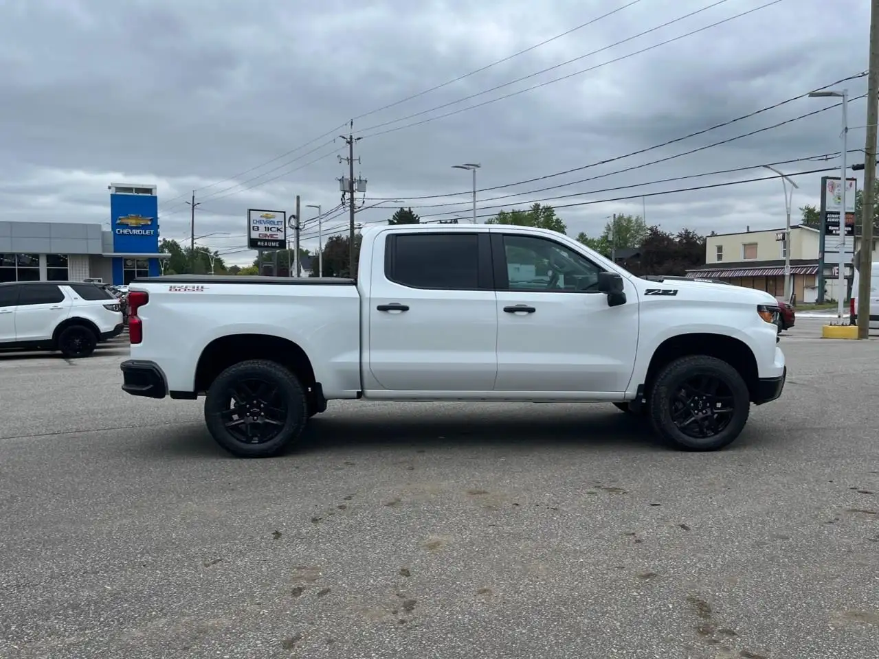 Chevrolet Silverado 1500 снимка Chevrolet Silverado 1500