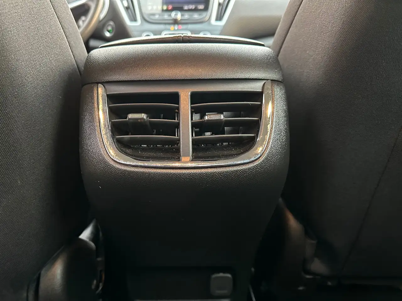 Chevrolet Malibu снимка Chevrolet Malibu