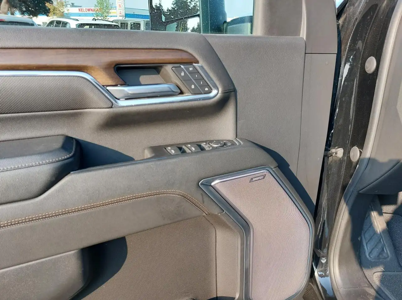 Chevrolet Silverado 3500 photo Chevrolet Silverado 3500
