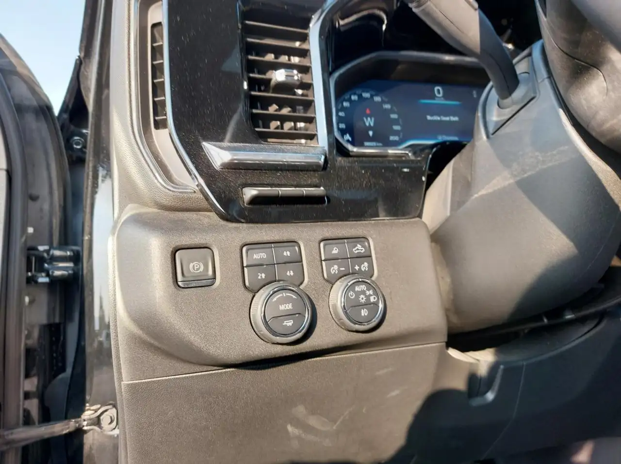 Chevrolet Silverado 3500 photo Chevrolet Silverado 3500