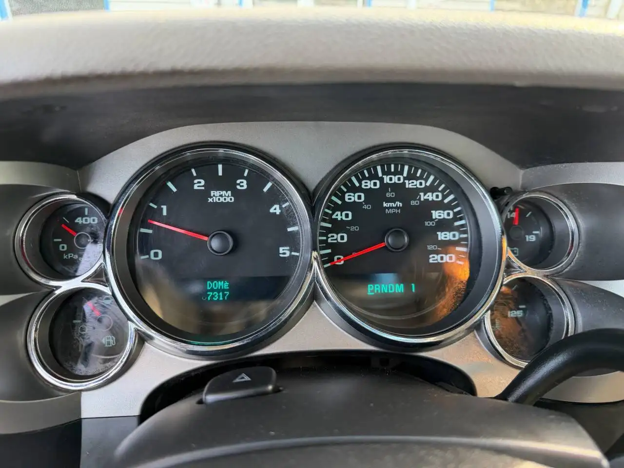 Chevrolet Silverado 3500 снимка Chevrolet Silverado 3500