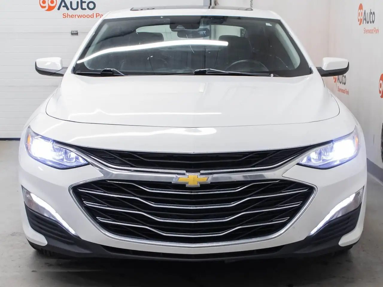 Chevrolet Malibu снимка Chevrolet Malibu