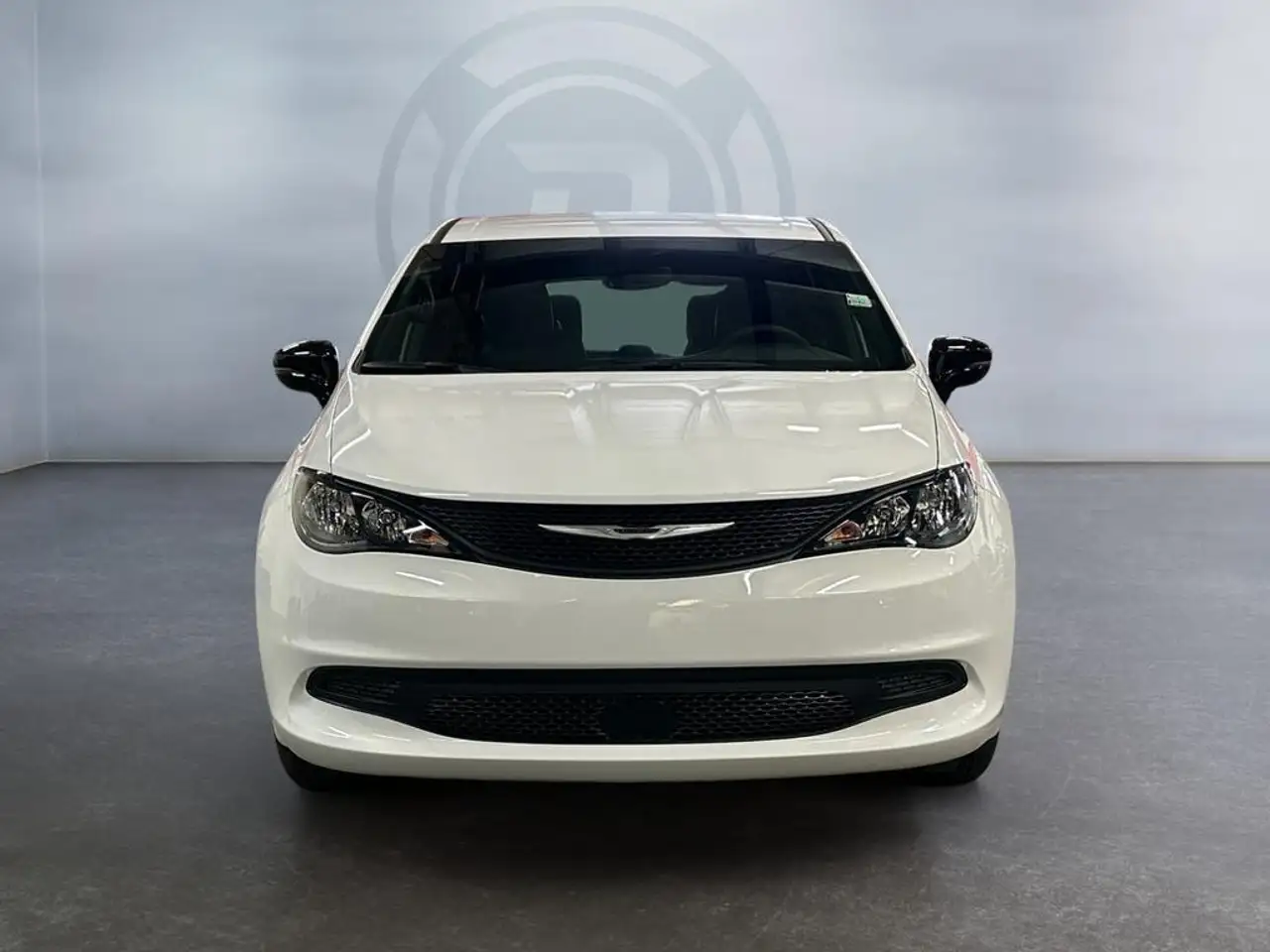 Chrysler Grand Caravan снимка Chrysler Grand Caravan