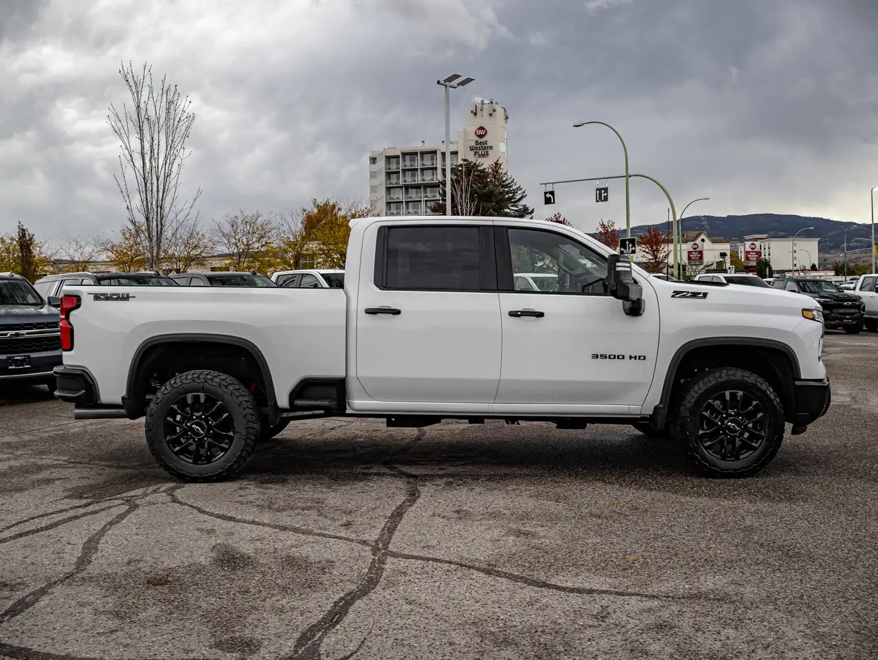 Chevrolet Silverado 3500 снимка Chevrolet Silverado 3500