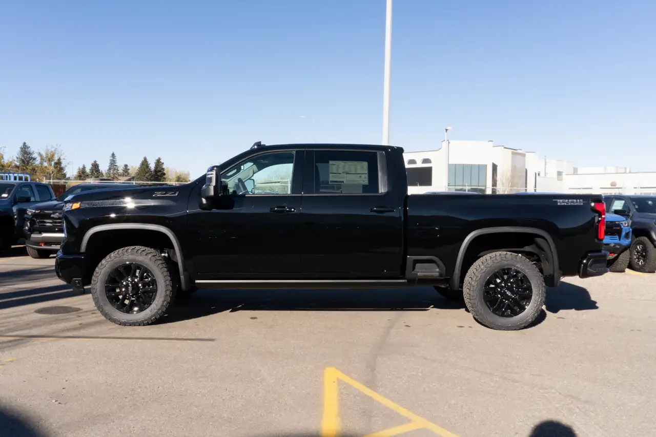 Chevrolet Silverado 3500 снимка Chevrolet Silverado 3500