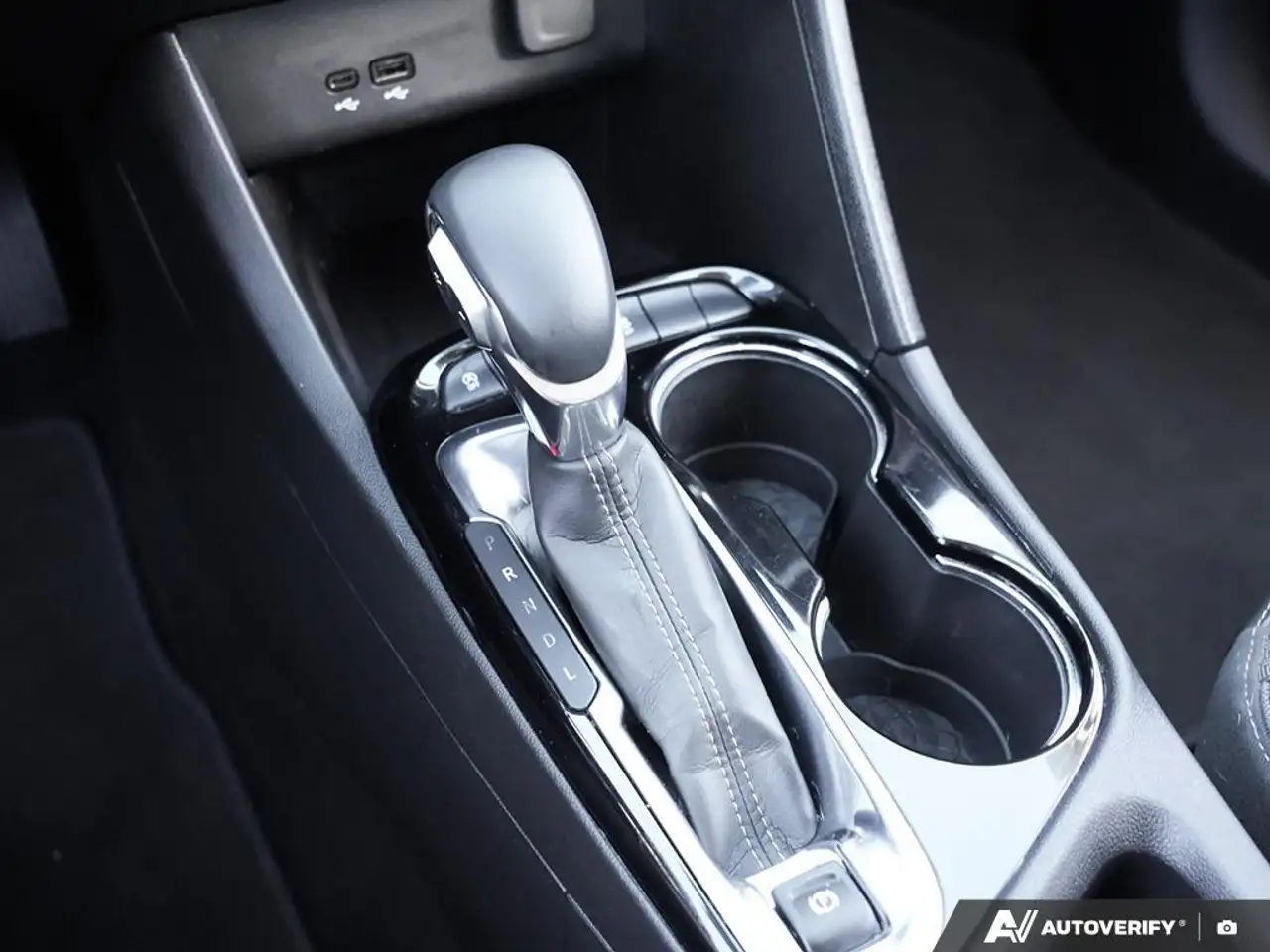 Buick Encore снимка Buick Encore