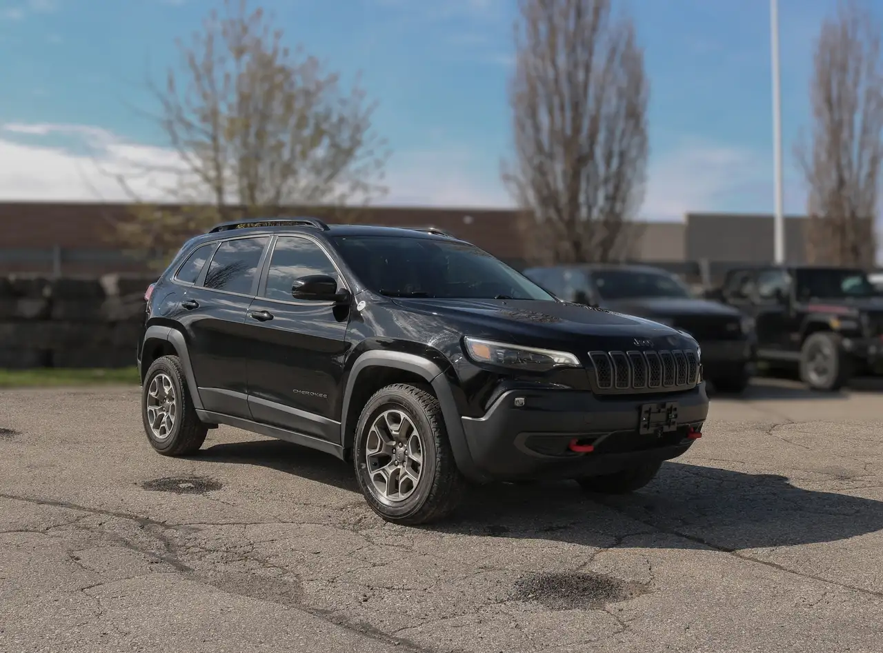 Jeep Cherokee снимка Jeep Cherokee