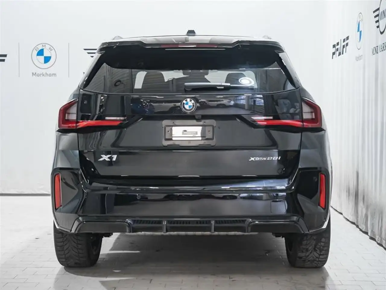 BMW X1 photo BMW X1