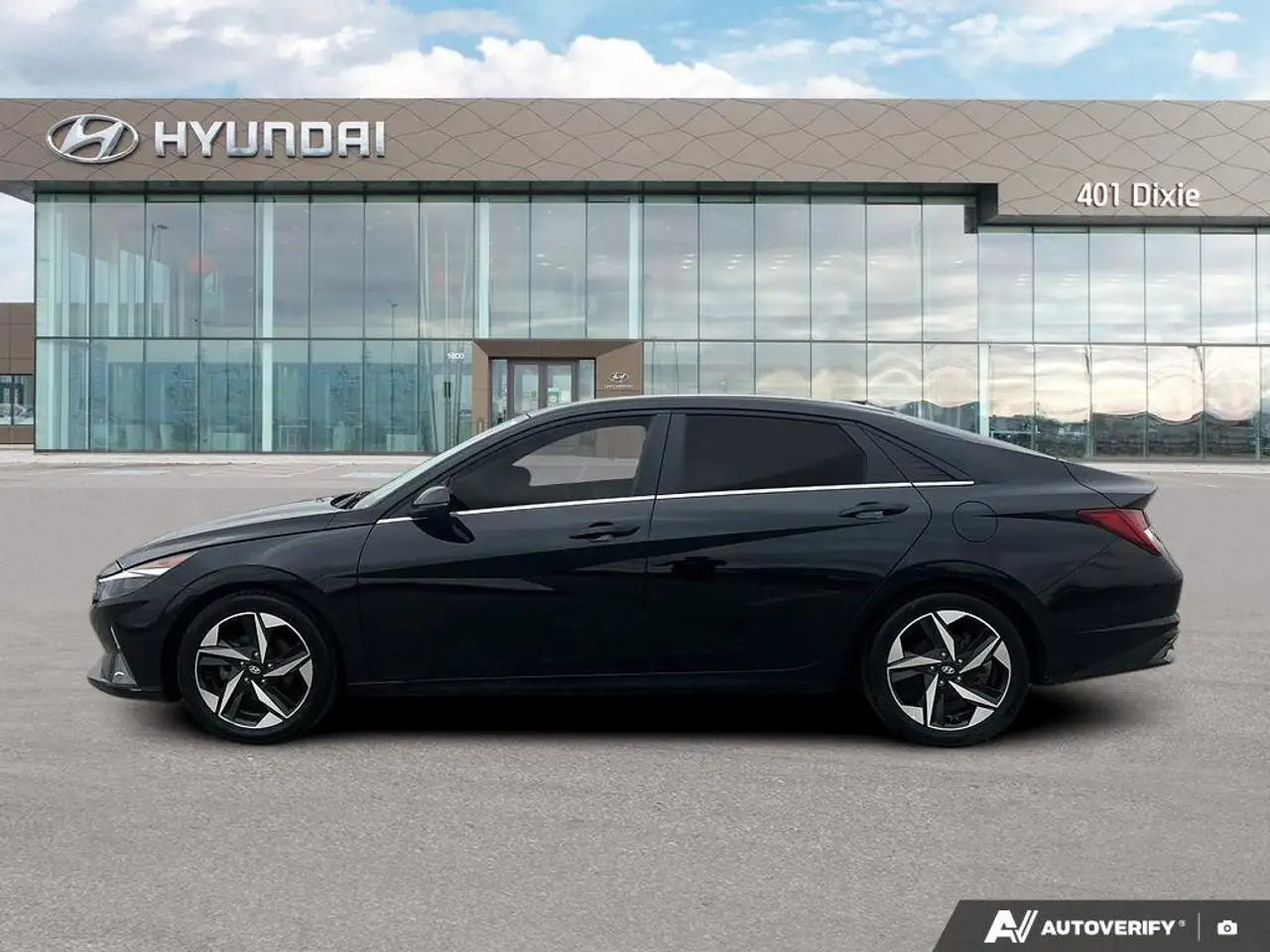 Hyundai ELANTRA снимка Hyundai ELANTRA