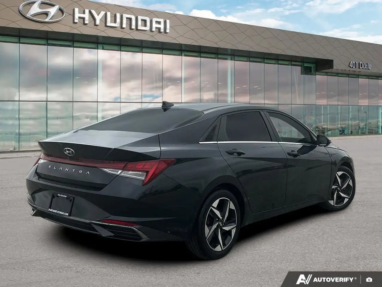 Hyundai ELANTRA снимка Hyundai ELANTRA