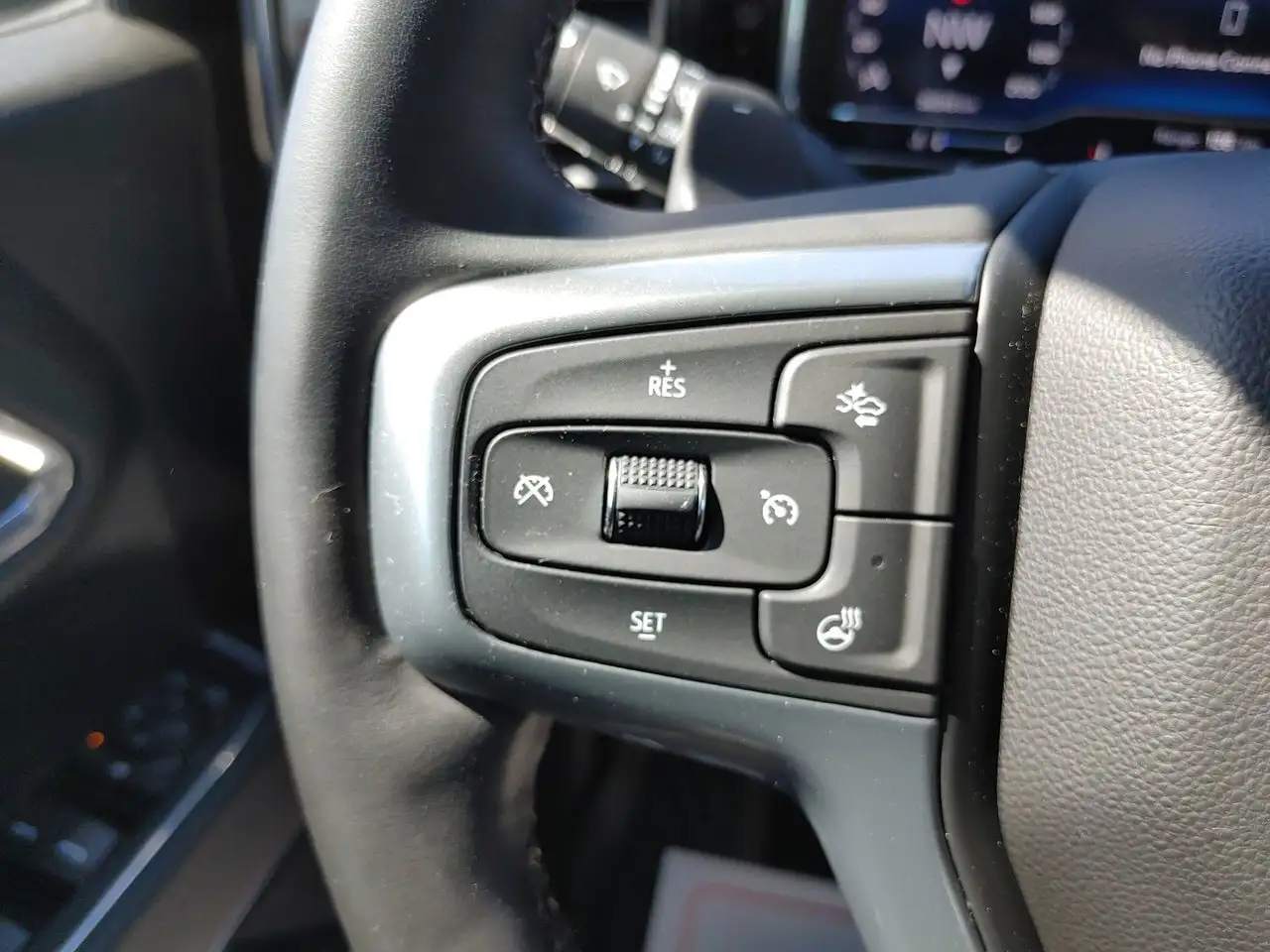Chevrolet Silverado 1500 снимка Chevrolet Silverado 1500