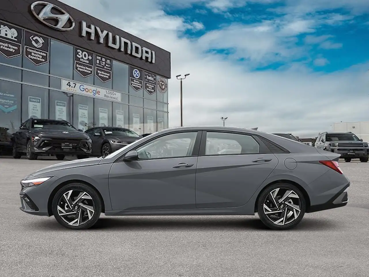 Hyundai ELANTRA снимка Hyundai ELANTRA
