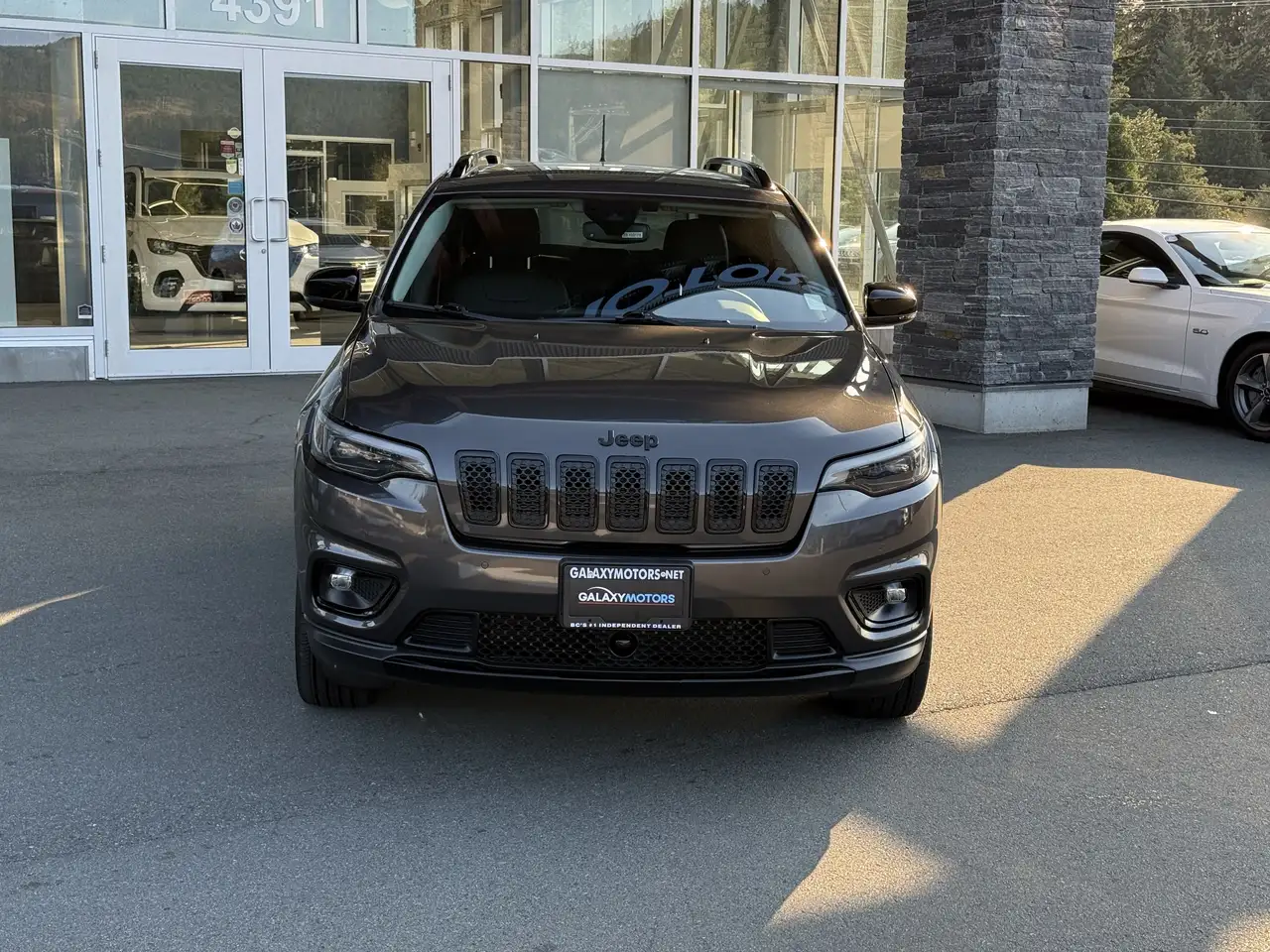 Jeep Cherokee photo Jeep Cherokee