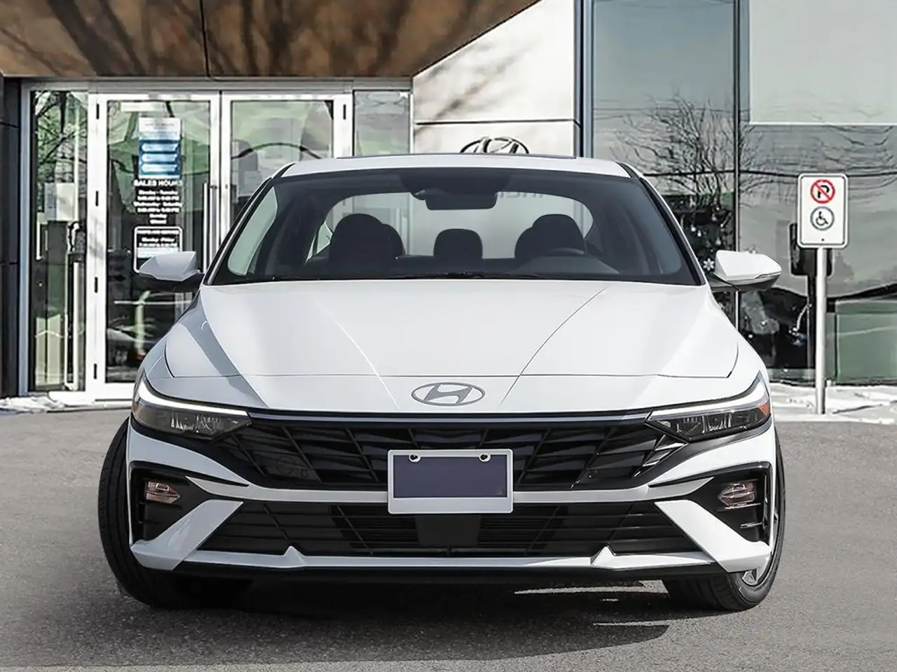 Hyundai ELANTRA снимка Hyundai ELANTRA
