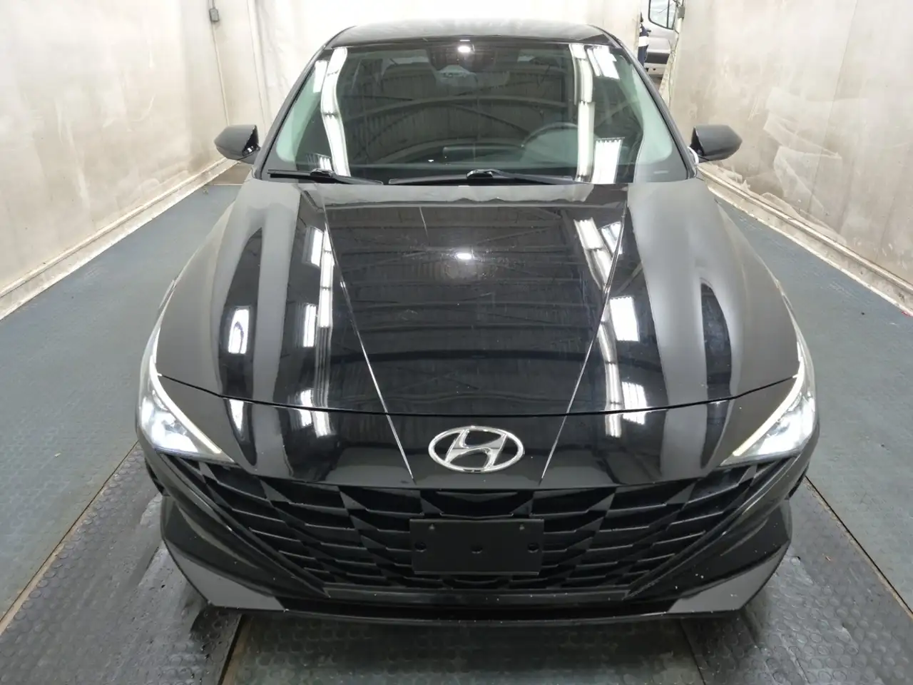 Hyundai ELANTRA снимка Hyundai ELANTRA