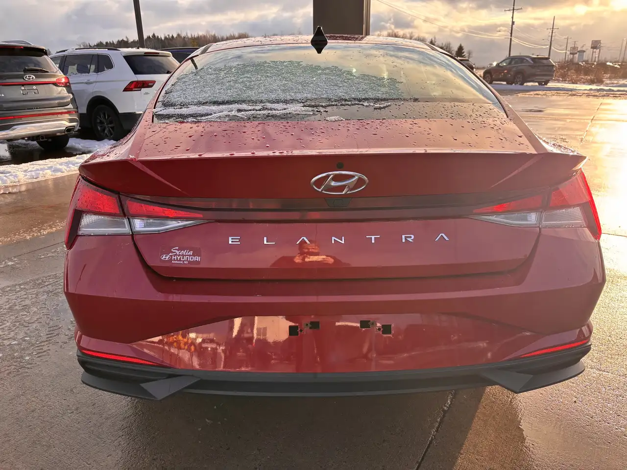 Hyundai ELANTRA снимка Hyundai ELANTRA