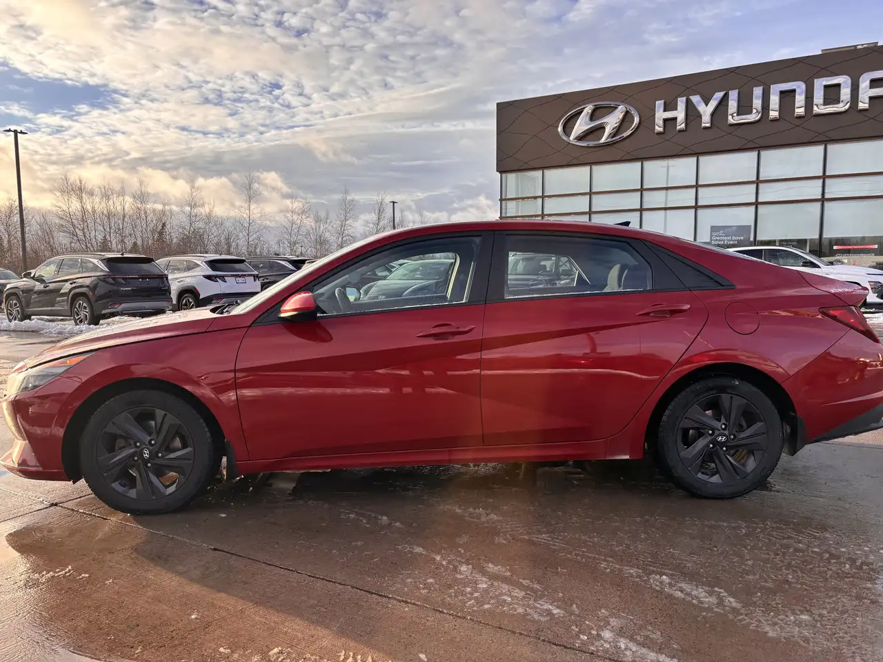 Hyundai ELANTRA снимка Hyundai ELANTRA