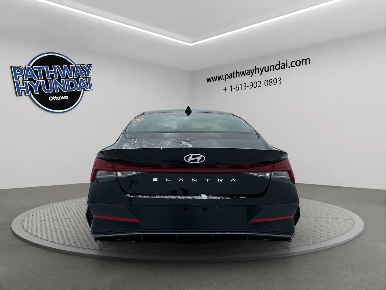 Hyundai ELANTRA снимка Hyundai ELANTRA