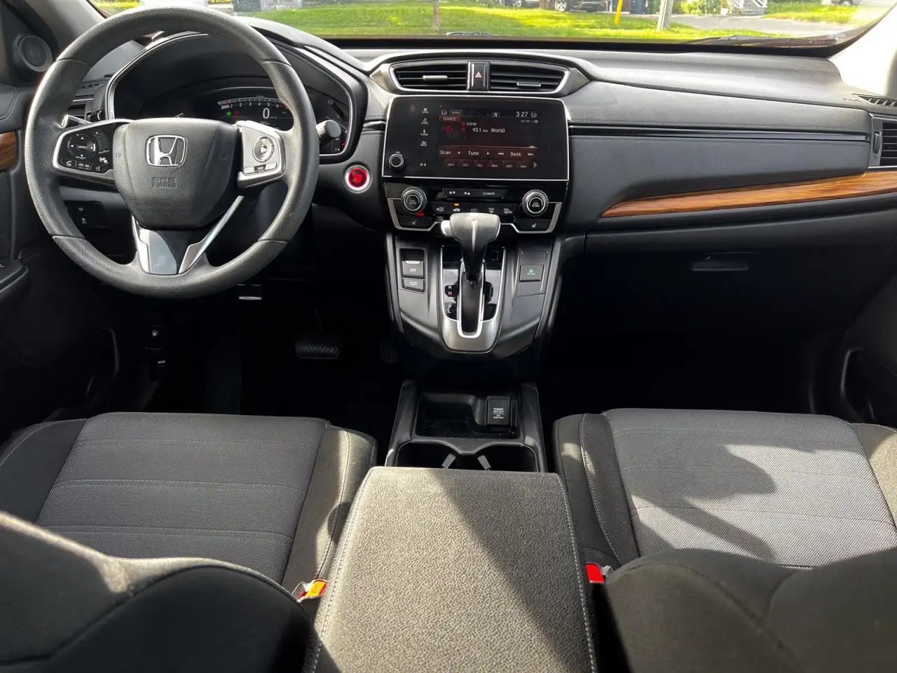 Honda CR-V photo Honda CR-V