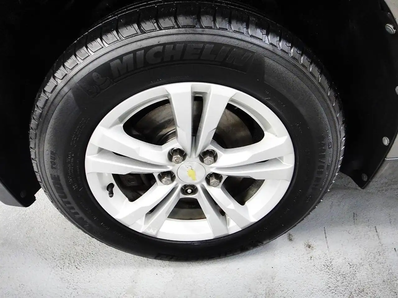Chevrolet Equinox снимка Chevrolet Equinox