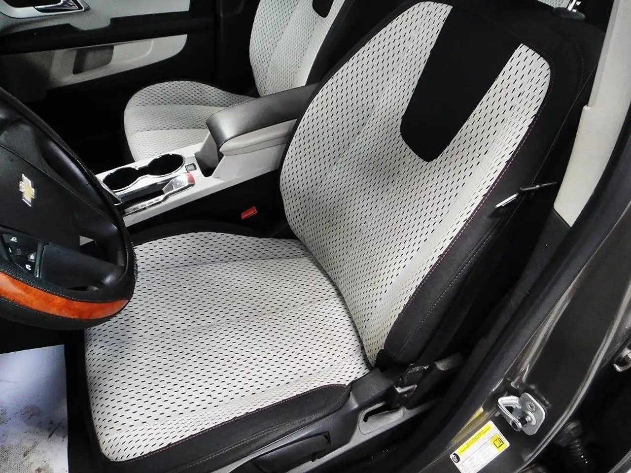 Chevrolet Equinox снимка Chevrolet Equinox
