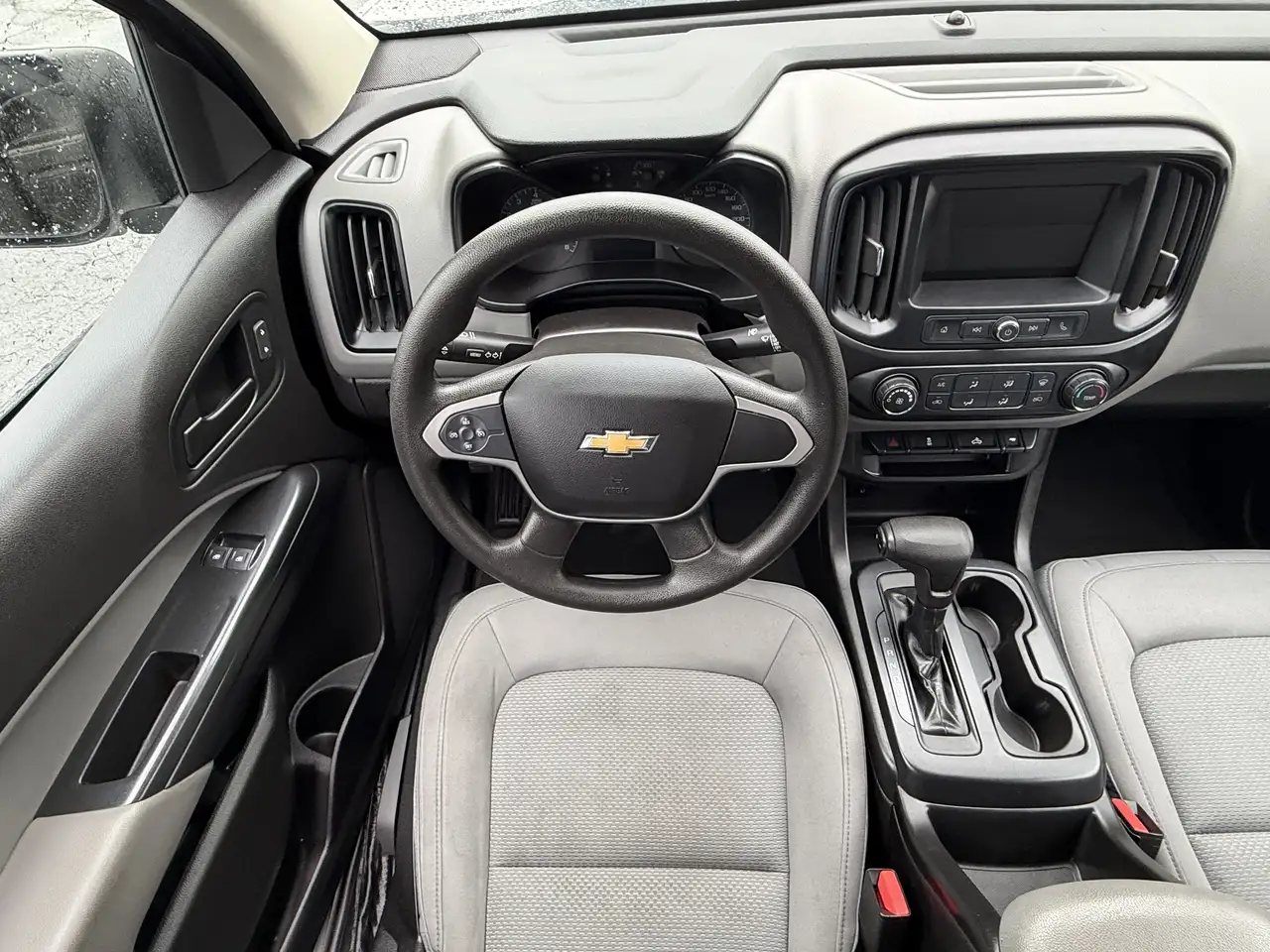 Chevrolet Colorado снимка Chevrolet Colorado