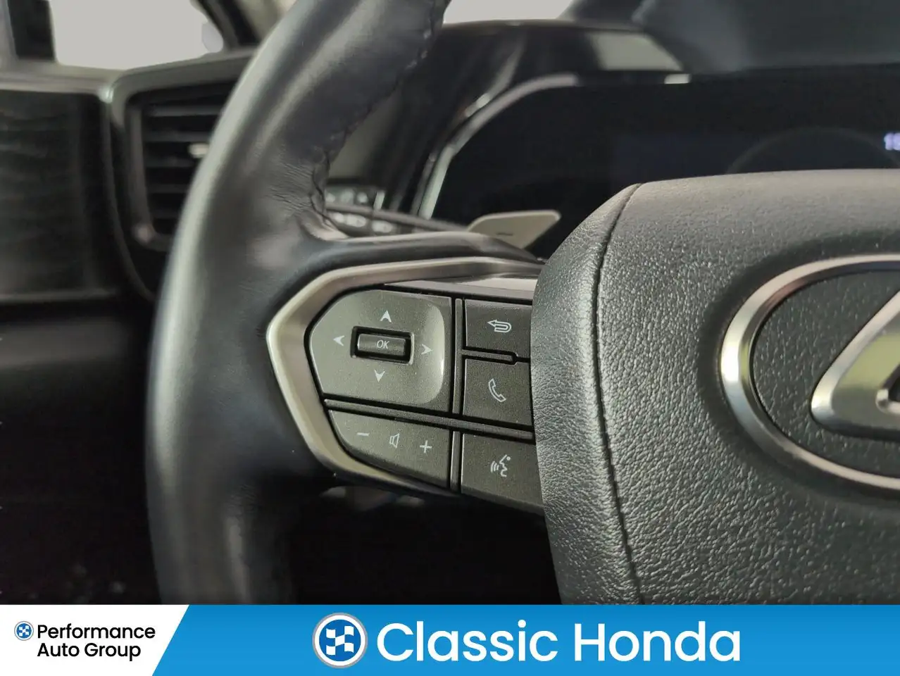 Lexus NX снимка Lexus NX