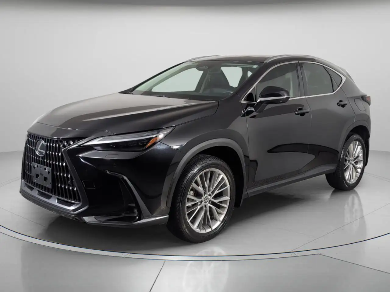 Lexus NX снимка Lexus NX