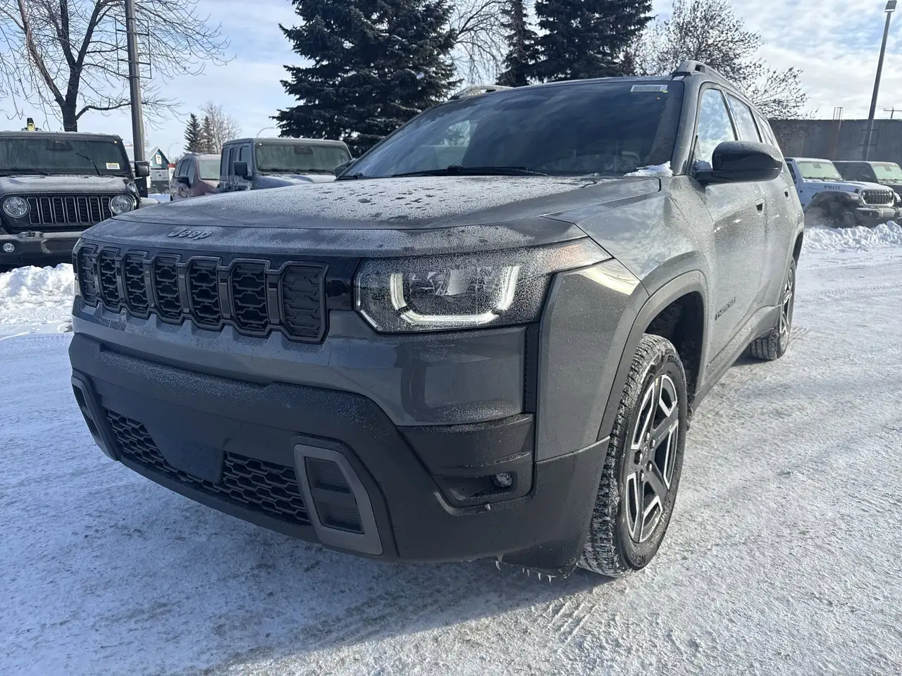 Jeep Cherokee снимка Jeep Cherokee