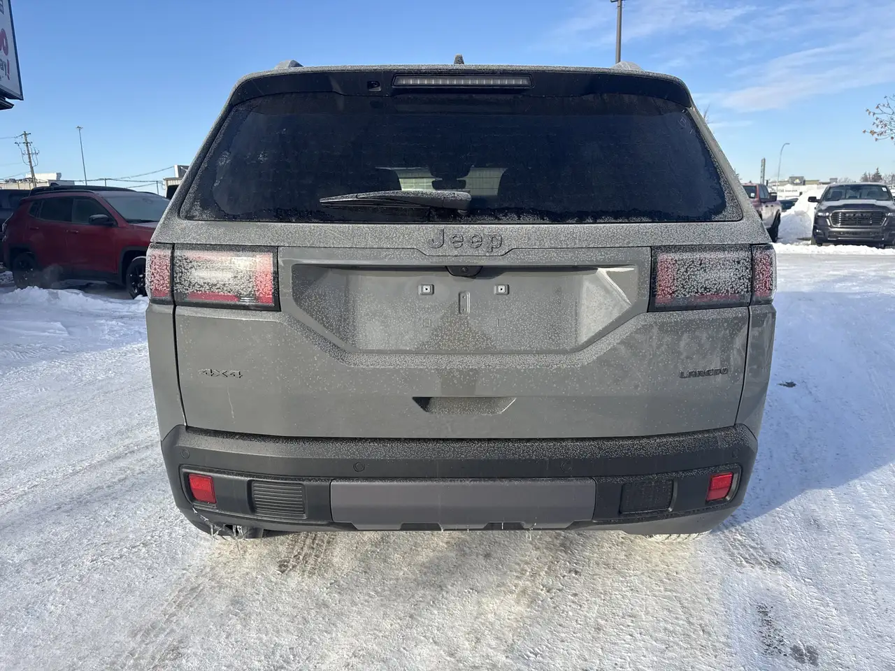 Jeep Cherokee снимка Jeep Cherokee
