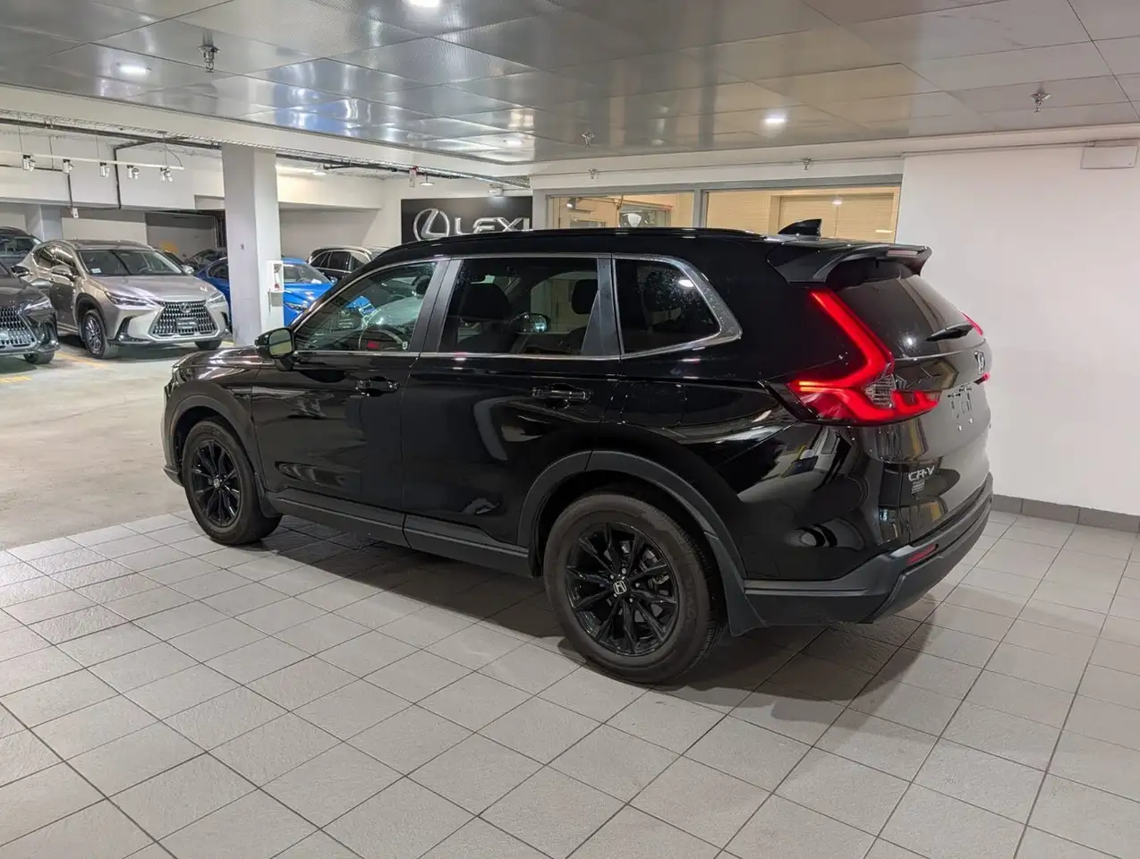 Honda CR-V photo Honda CR-V