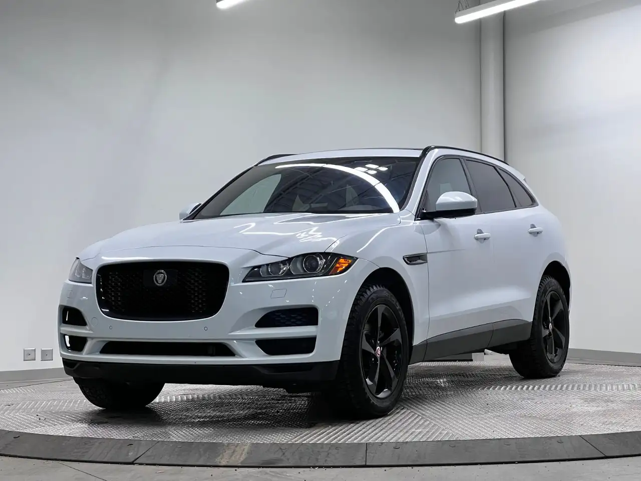 2020 Jaguar F-Pace