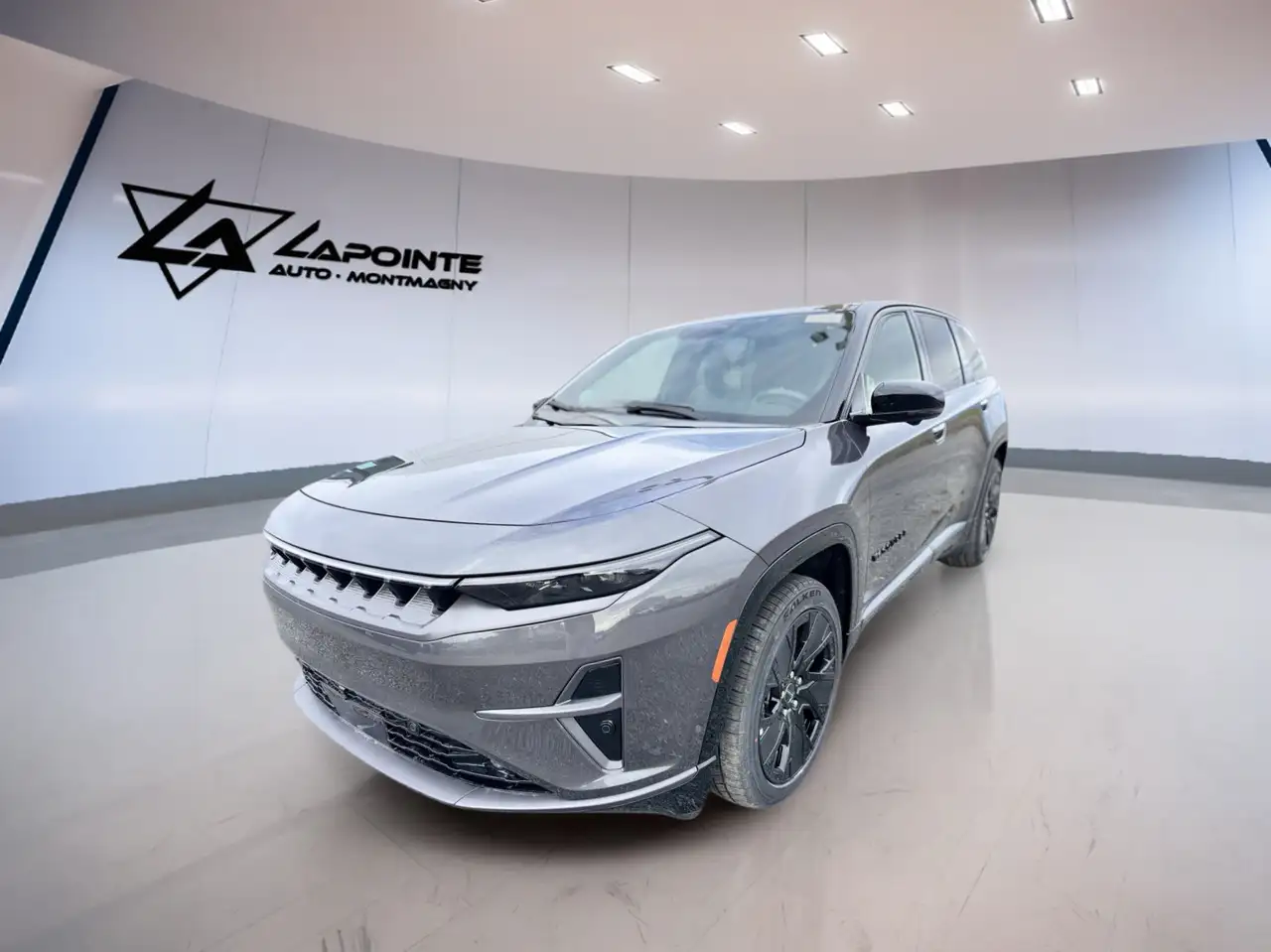 2024 Jeep Wagoneer S