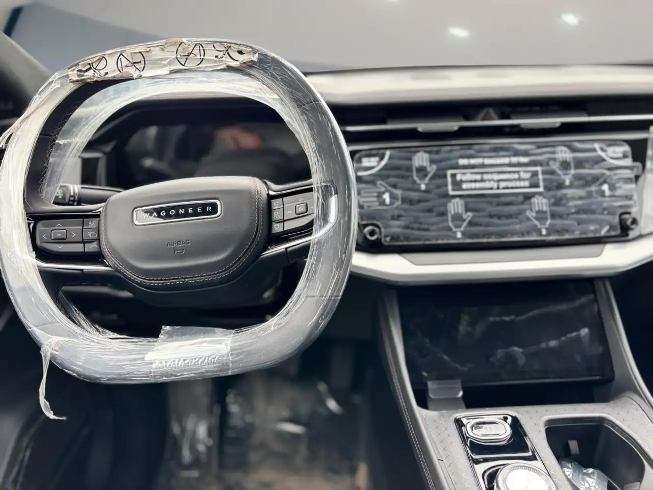Jeep Wagoneer S fotografie Jeep Wagoneer S