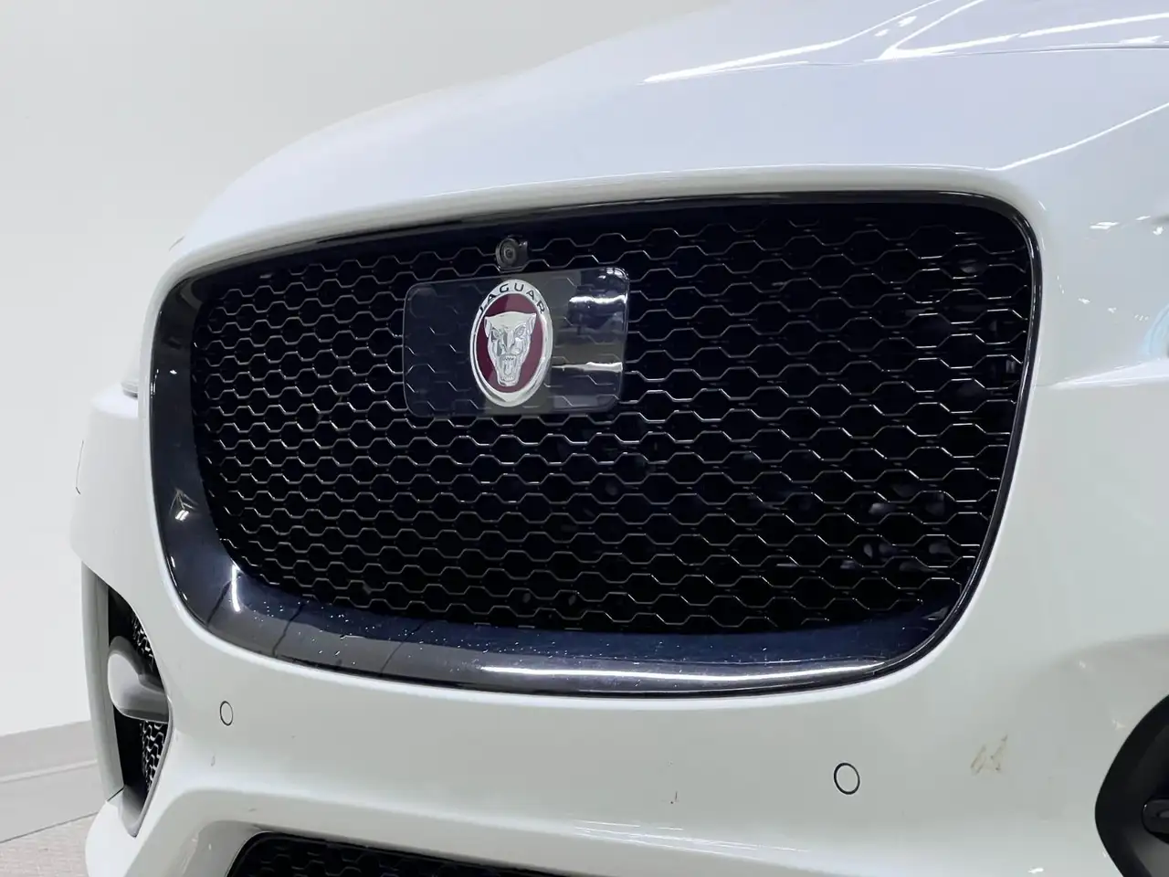 Jaguar F-Pace снимка Jaguar F-Pace