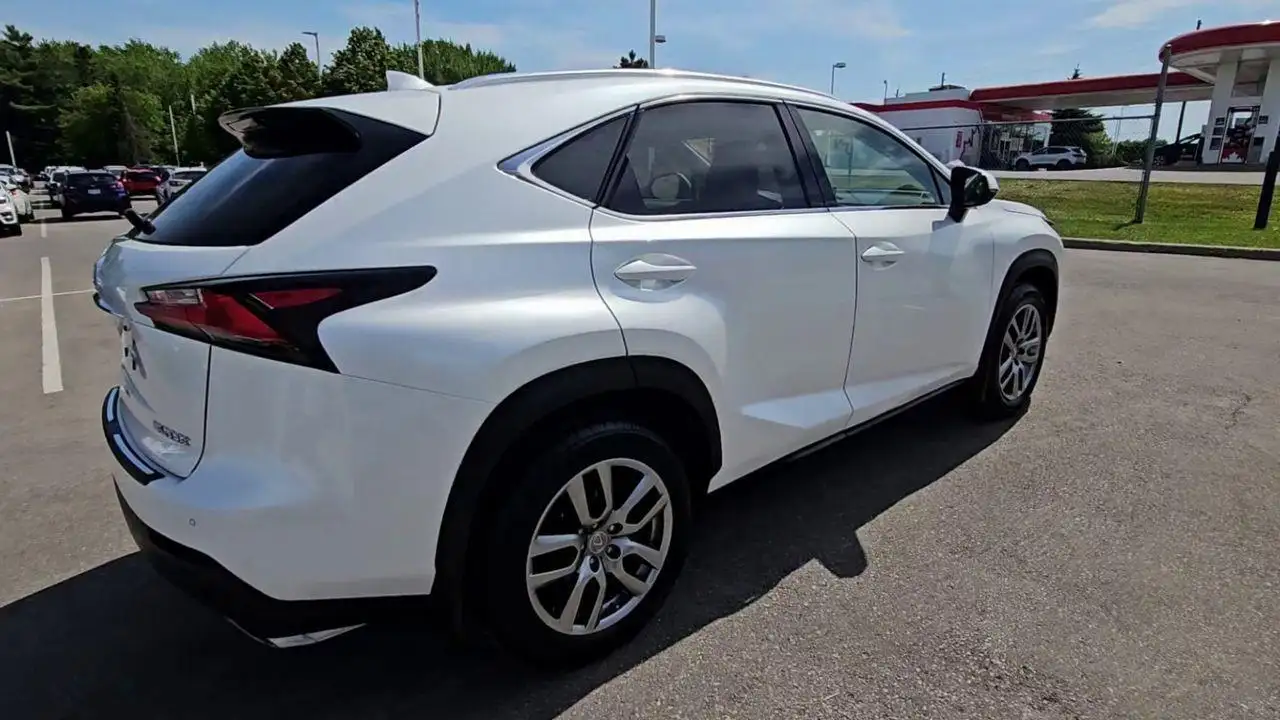 Lexus NX fotografie Lexus NX