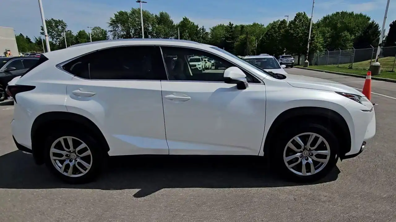 Lexus NX fotografie Lexus NX