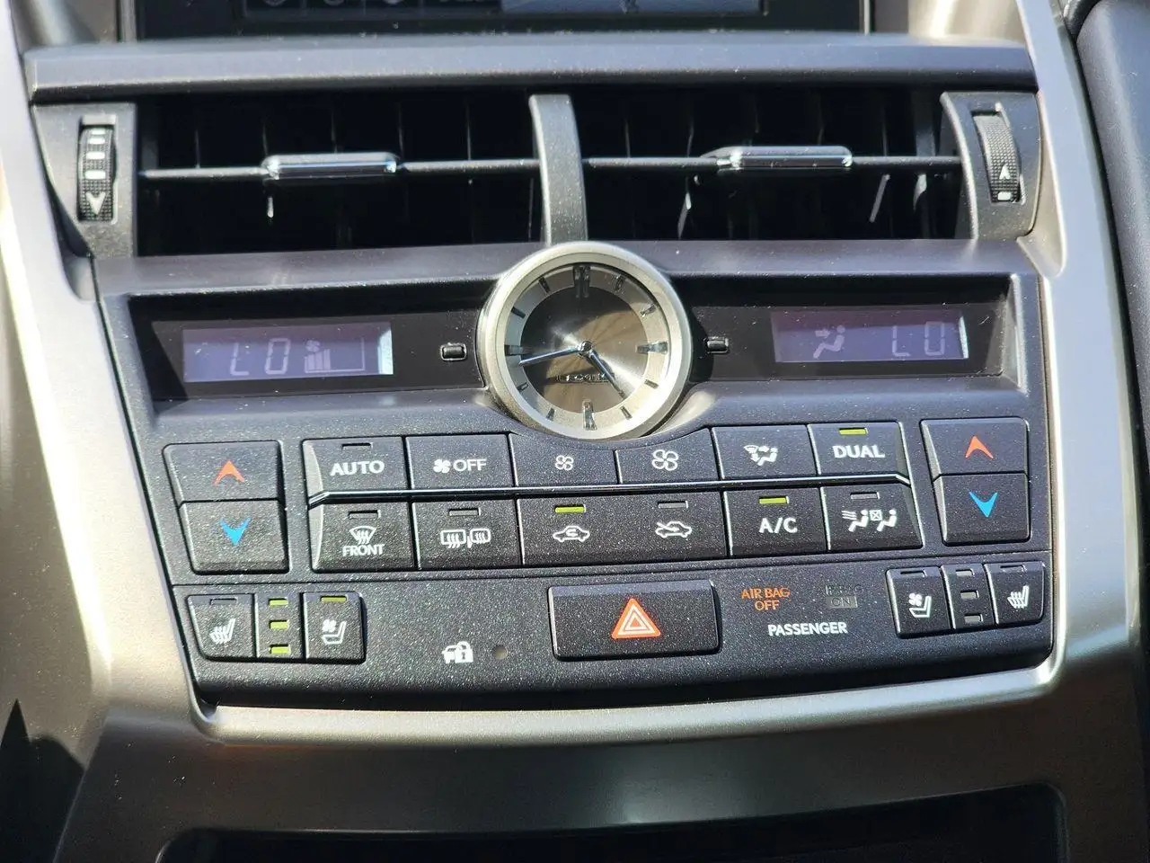 Lexus NX fotografie Lexus NX