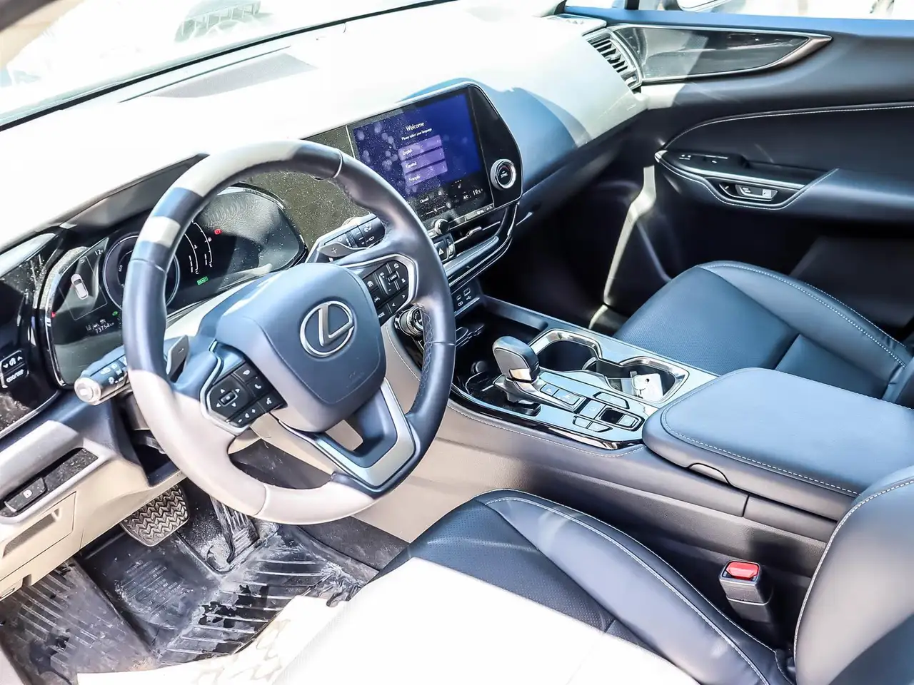 Lexus NX fotografie Lexus NX