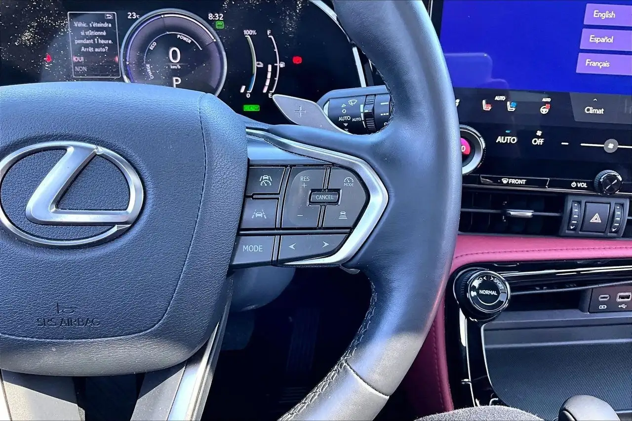 Lexus NX photo Lexus NX