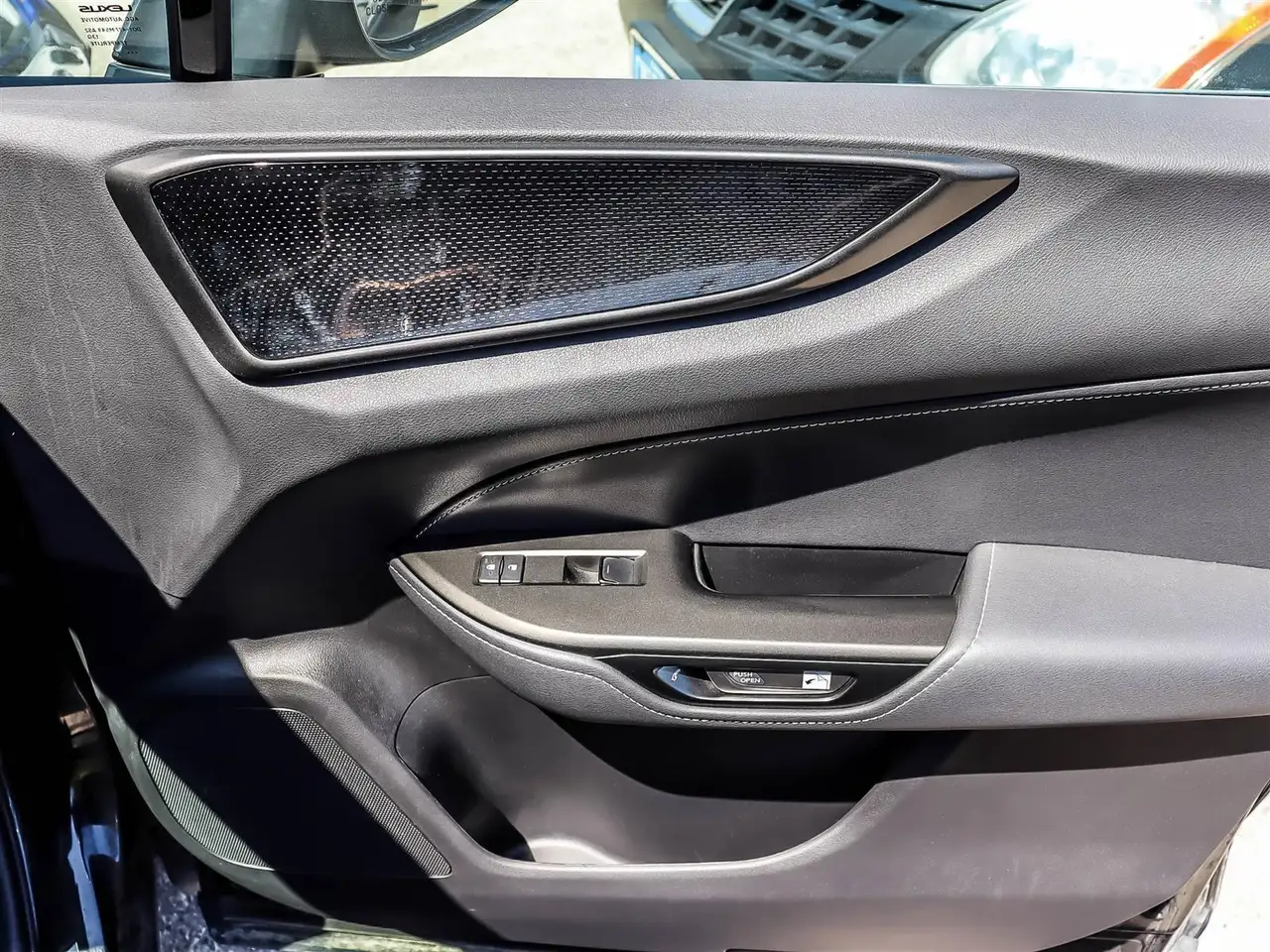 Lexus NX fotografie Lexus NX